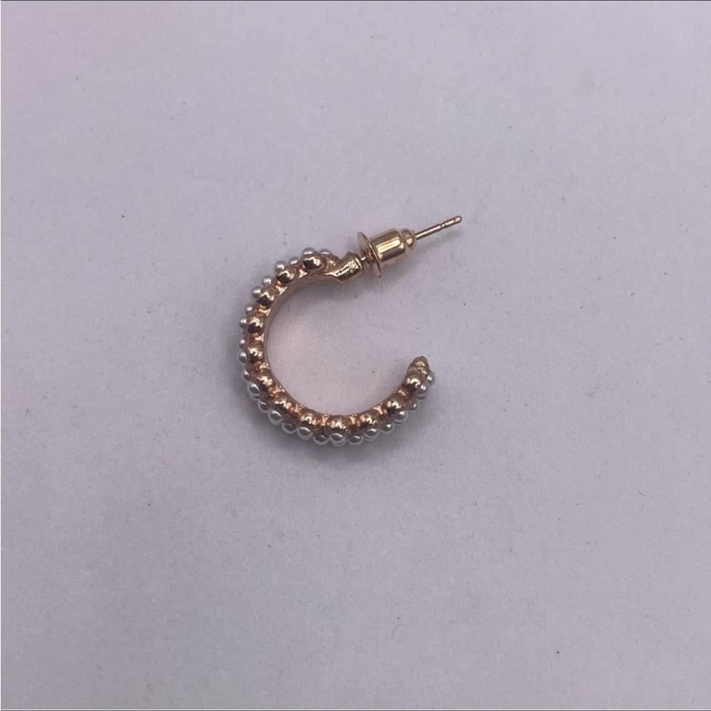 NWT 4 Pair Pearl Gold Hoop & Stud Set - Picture 4 of 4